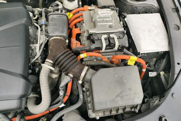 Used CHANGAN UNI-V iDD 2023 Zhidian iDD 1.5T 113km Smart & Fun Version (Rapid Edition) Engine Bay Left