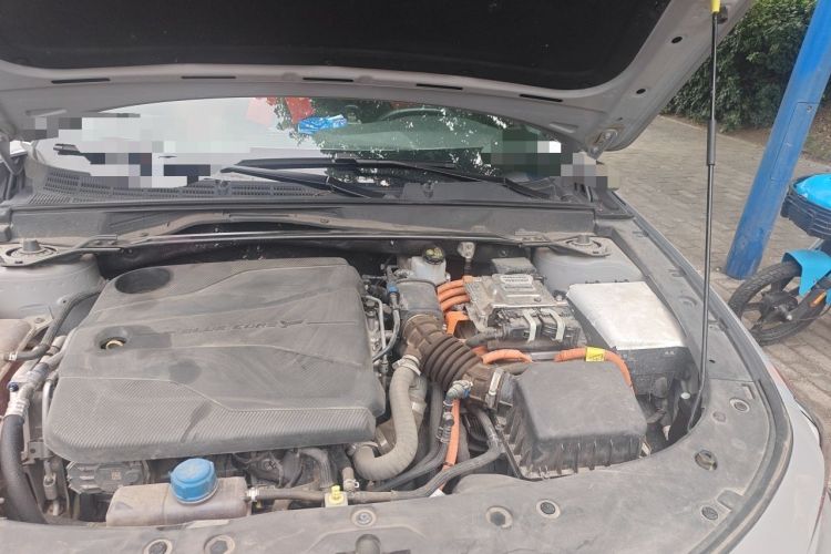 Used CHANGAN UNI-V iDD 2023 ZhiDian iDD 1.5T 113km Smart & Fun Version Engine Bay Left