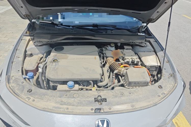 Used CHANGAN UNI-V iDD 2023 ZhiDian iDD 1.5T 113km ZhiKu Model Engine Bay
