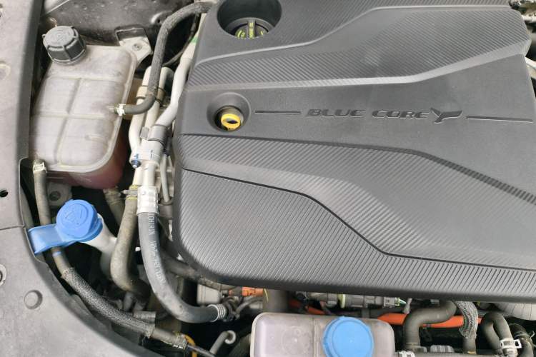 Used CHANGAN UNI-V iDD 2023 Zhidian iDD 1.5T 113km Smart & Fun Version (Rapid Edition) Engine Bay Right