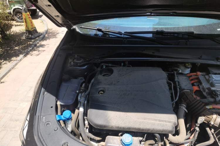 Used CHANGAN UNI-V iDD 2023 Zhidian iDD 1.5T 113km Smart & Fun Version (Rapid Edition) Engine Bay Right
