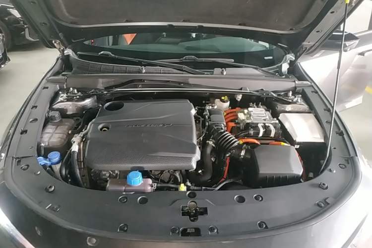 Used CHANGAN UNI-V iDD 2023 ZhiDian iDD 1.5T 113km Smart & Fun Version Engine Bay
