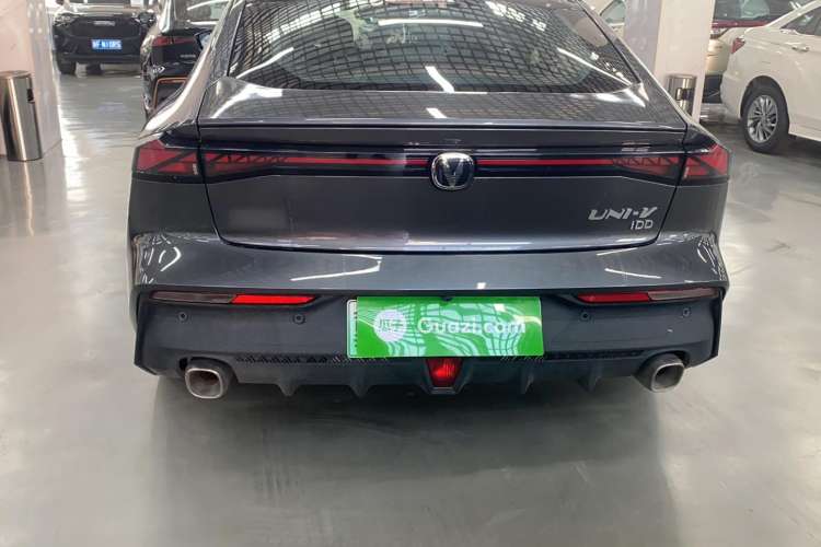 Used CHANGAN UNI-V iDD 2023 ZhiDian iDD 1.5T 113km ZhiKu Model Exterior 4
