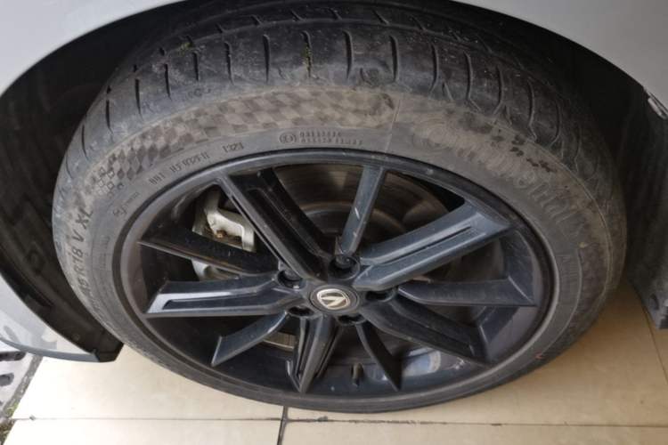 Used CHANGAN UNI-V iDD 2023 Zhidian iDD 1.5T 113km Smart & Fun Version (Rapid Edition) Exterior 4
