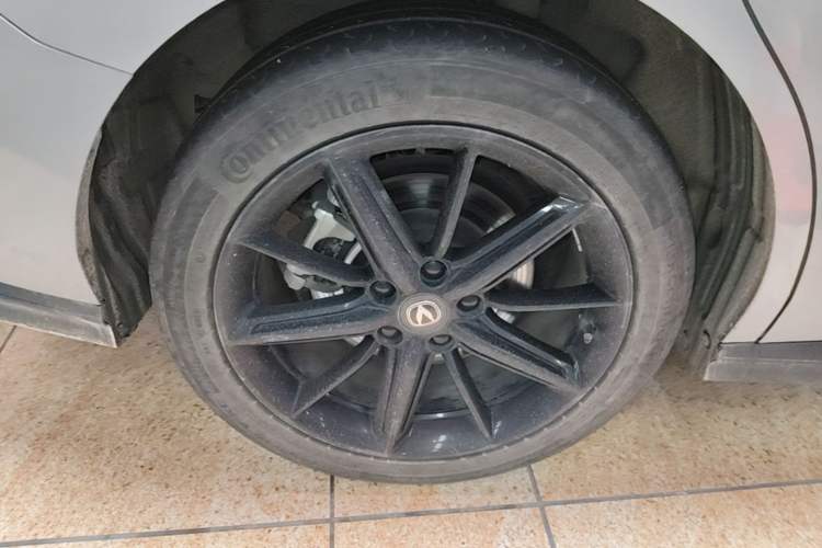 Used CHANGAN UNI-V iDD 2023 Zhidian iDD 1.5T 113km Smart & Fun Version (Rapid Edition) Exterior 5