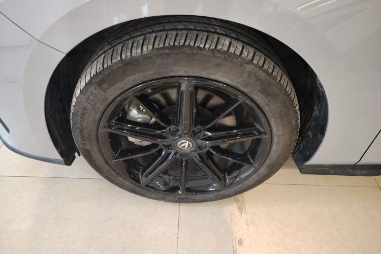 Used CHANGAN UNI-V iDD 2023 Zhidian iDD 1.5T 113km Smart & Fun Version (Rapid Edition) Exterior 7