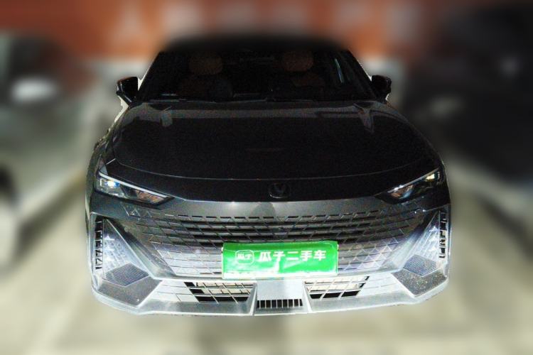 Used CHANGAN UNI-V iDD 2023 ZhiDian iDD 1.5T 113km ZhiKu Model Front