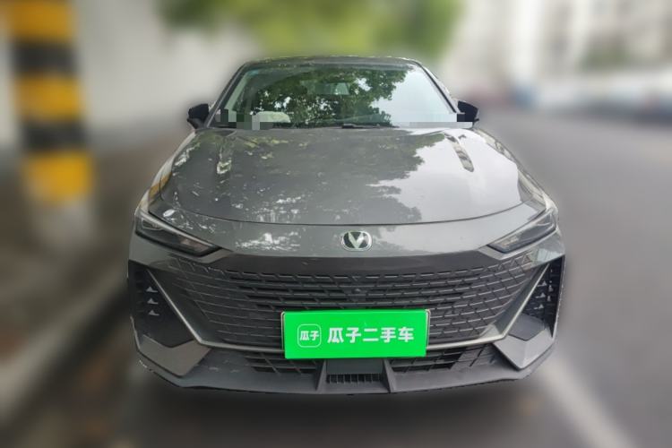 Used CHANGAN UNI-V iDD 2023 ZhiDian iDD 1.5T 113km Smart & Fun Version Front