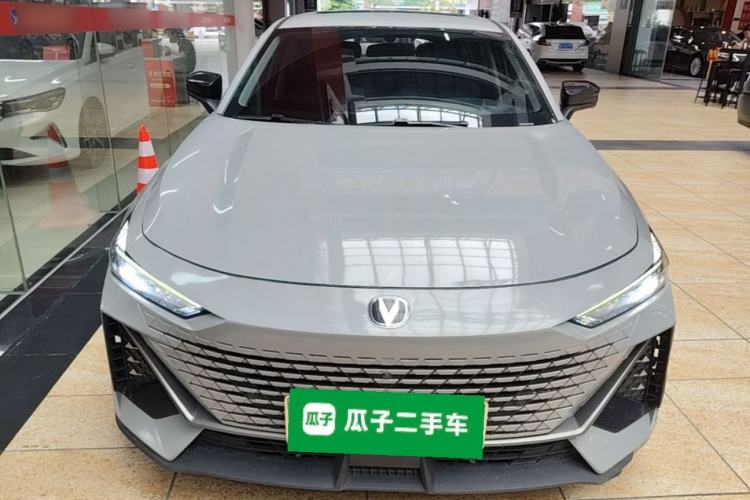 Used CHANGAN UNI-V iDD 2023 Zhidian iDD 1.5T 113km Smart & Fun Version (Rapid Edition) Front