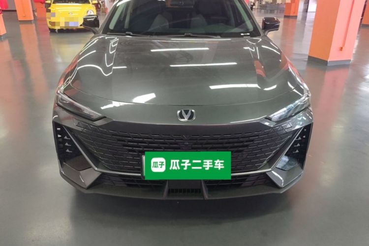 Used CHANGAN UNI-V iDD 2023 ZhiDian iDD 1.5T 113km Smart & Fun Version Front