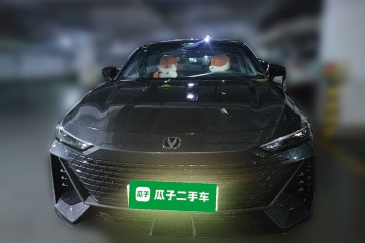 Used CHANGAN UNI-V iDD 2023 ZhiDian iDD 1.5T 113km ZhiKu Model Front
