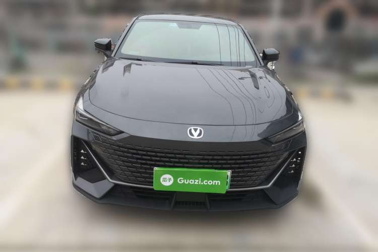 Used CHANGAN UNI-V iDD 2023 Zhidian iDD 1.5T 113km Smart & Fun Version (Rapid Edition) Front