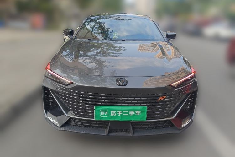 Used CHANGAN UNI-V iDD 2023 ZhiDian iDD 1.5T 113km ZhiKu Model Front