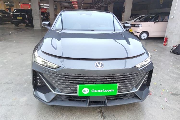 Used CHANGAN UNI-V iDD 2023 ZhiDian iDD 1.5T 113km Smart & Fun Version Front
