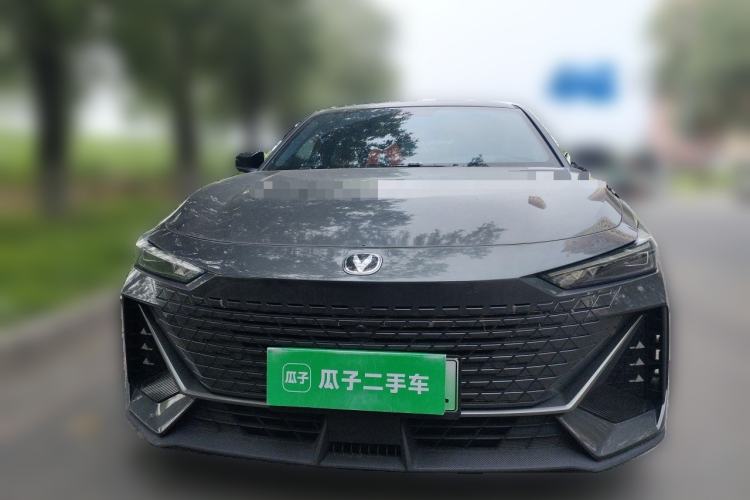 Used CHANGAN UNI-V iDD 2023 ZhiDian iDD 1.5T 113km Smart & Fun Version Front