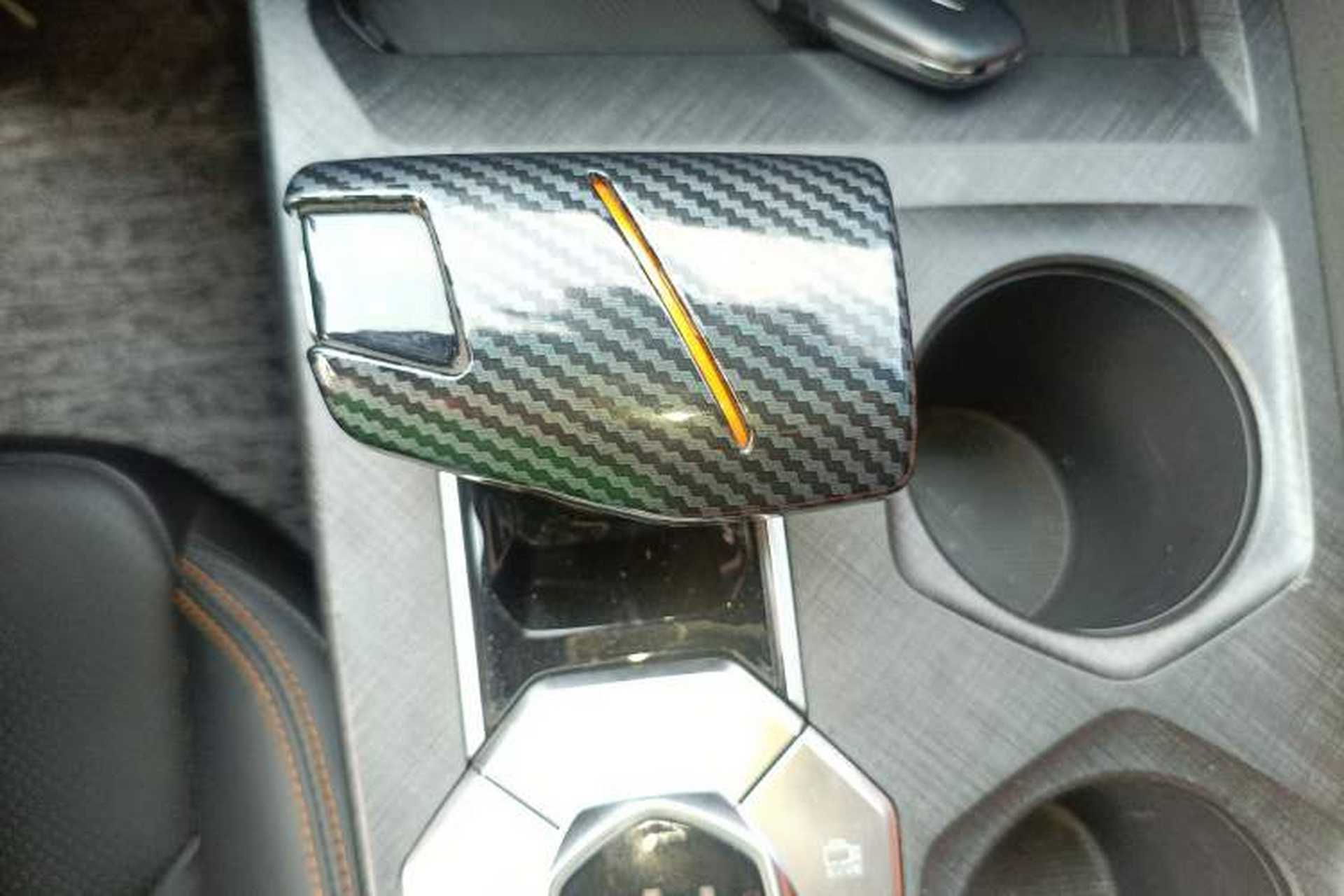 Used CHANGAN UNI-V iDD 2023 ZhiDian iDD 1.5T 113km ZhiKu Model Gear Lever
