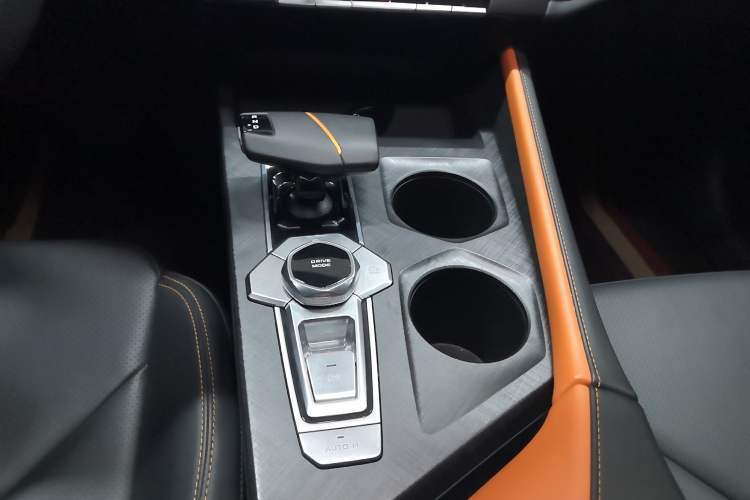 Used CHANGAN UNI-V iDD 2023 Zhidian iDD 1.5T 113km Smart & Fun Version (Rapid Edition) Gear Lever