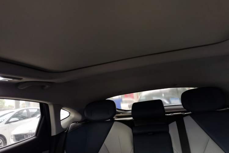 Used CHANGAN UNI-V iDD 2023 ZhiDian iDD 1.5T 113km ZhiKu Model Headliner