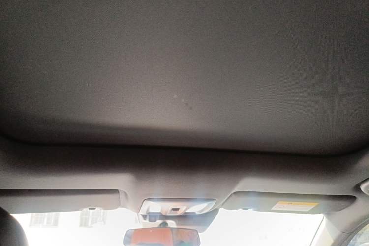 Used CHANGAN UNI-V iDD 2023 ZhiDian iDD 1.5T 113km ZhiKu Model Headliner