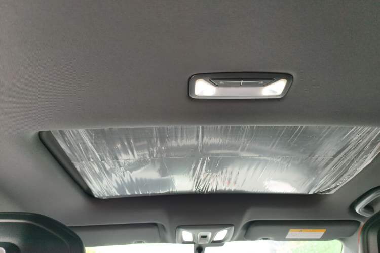 Used CHANGAN UNI-V iDD 2023 Zhidian iDD 1.5T 113km Smart & Fun Version (Rapid Edition) Headliner