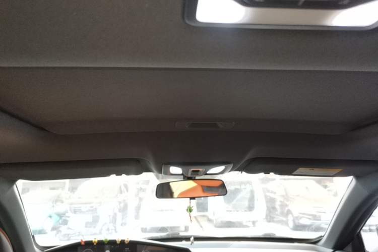 Used CHANGAN UNI-V iDD 2023 Zhidian iDD 1.5T 113km Smart & Fun Version (Rapid Edition) Headliner