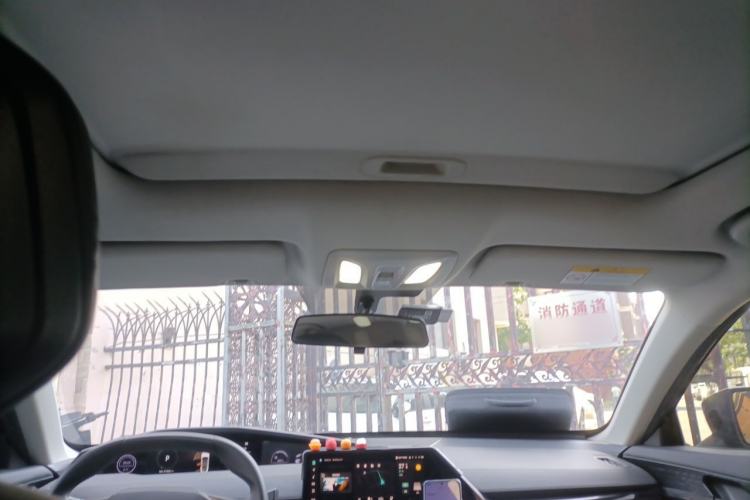Used CHANGAN UNI-V iDD 2023 ZhiDian iDD 1.5T 113km Smart & Fun Version Headliner