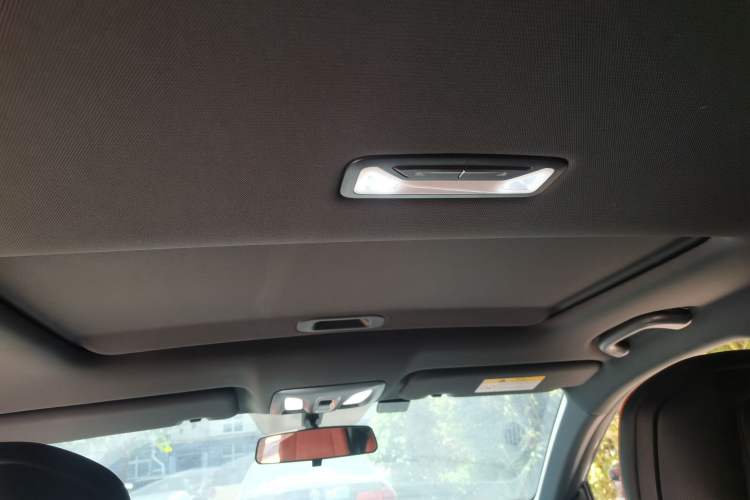 Used CHANGAN UNI-V iDD 2023 Zhidian iDD 1.5T 113km Smart & Fun Version (Rapid Edition) Headliner