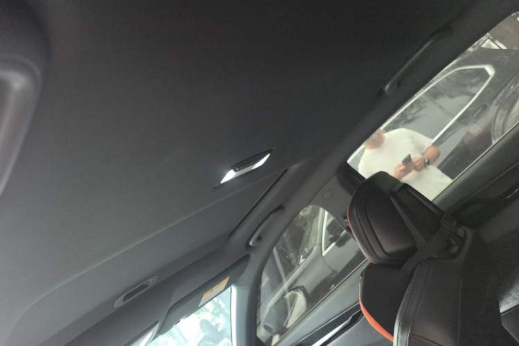 Used CHANGAN UNI-V iDD 2023 ZhiDian iDD 1.5T 113km Smart & Fun Version Headliner