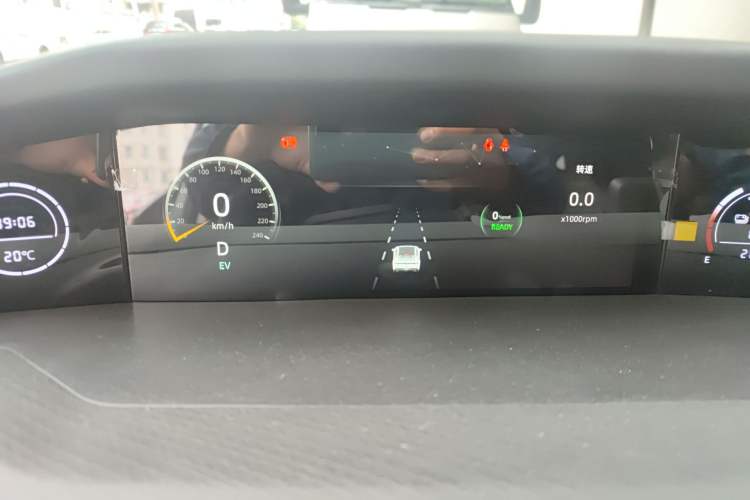 Used CHANGAN UNI-V iDD 2023 ZhiDian iDD 1.5T 113km Smart & Fun Version Instrument Cluster