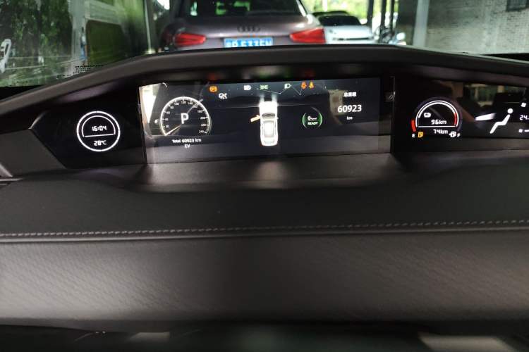 Used CHANGAN UNI-V iDD 2023 ZhiDian iDD 1.5T 113km ZhiKu Model Instrument Cluster