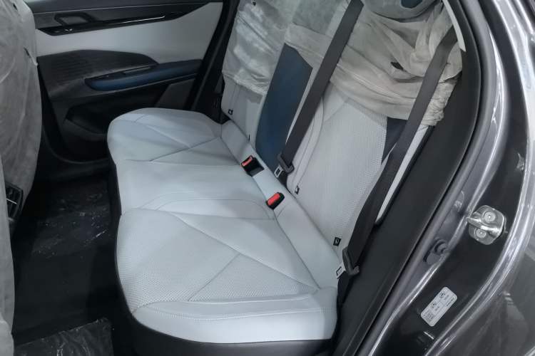 Used CHANGAN UNI-V iDD 2023 ZhiDian iDD 1.5T 113km Smart & Fun Version Interior 1