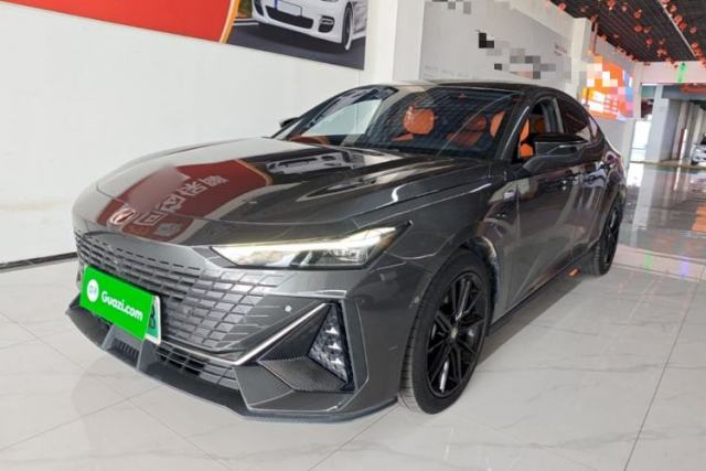 Used CHANGAN UNI-V iDD 2023 ZhiDian iDD 1.5T 113km Smart & Fun Version