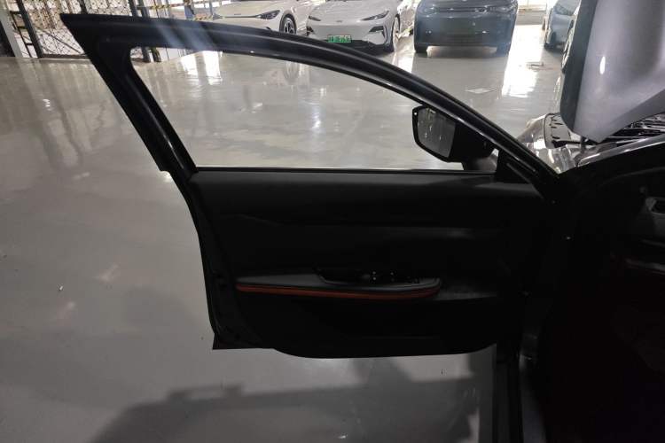 Used CHANGAN UNI-V iDD 2023 Zhidian iDD 1.5T 113km Smart & Fun Version (Rapid Edition) Left Front Door Interior