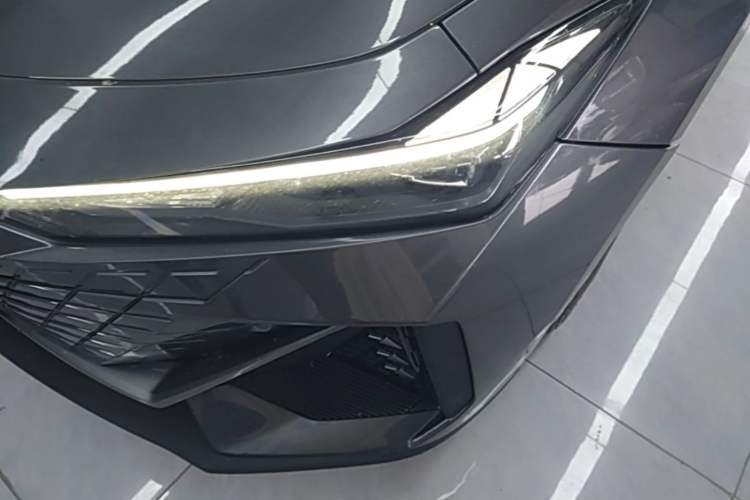 Used CHANGAN UNI-V iDD 2023 ZhiDian iDD 1.5T 113km Smart & Fun Version Left Front Headlight