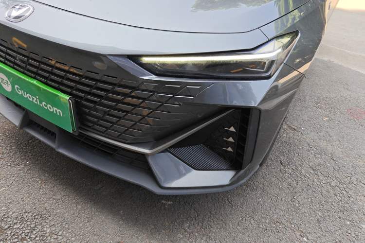 Used CHANGAN UNI-V iDD 2023 Zhidian iDD 1.5T 113km Smart & Fun Version (Rapid Edition) Left Front Headlight