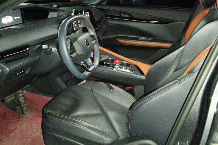 Used CHANGAN UNI-V iDD 2023 ZhiDian iDD 1.5T 113km ZhiKu Model Left Front Seat