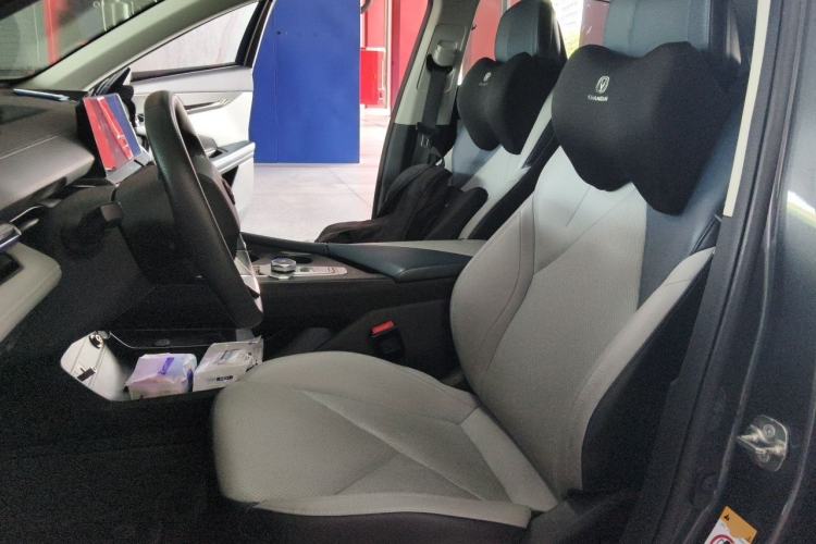 Used CHANGAN UNI-V iDD 2023 ZhiDian iDD 1.5T 113km ZhiKu Model Left Front Seat