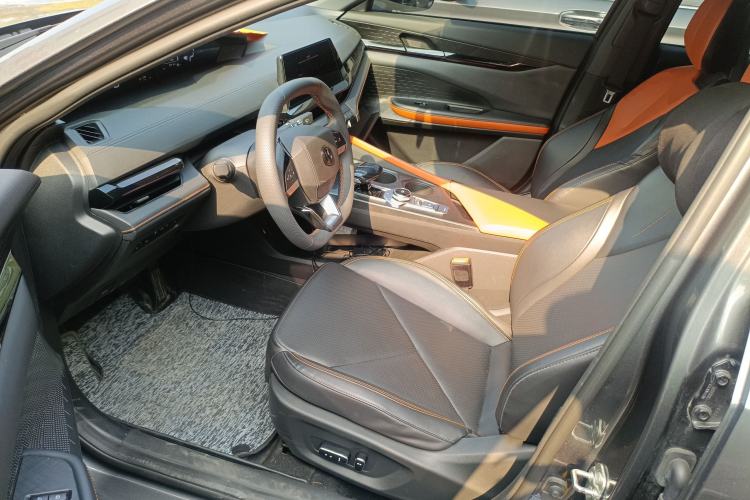 Used CHANGAN UNI-V iDD 2023 ZhiDian iDD 1.5T 113km ZhiKu Model Left Front Seat