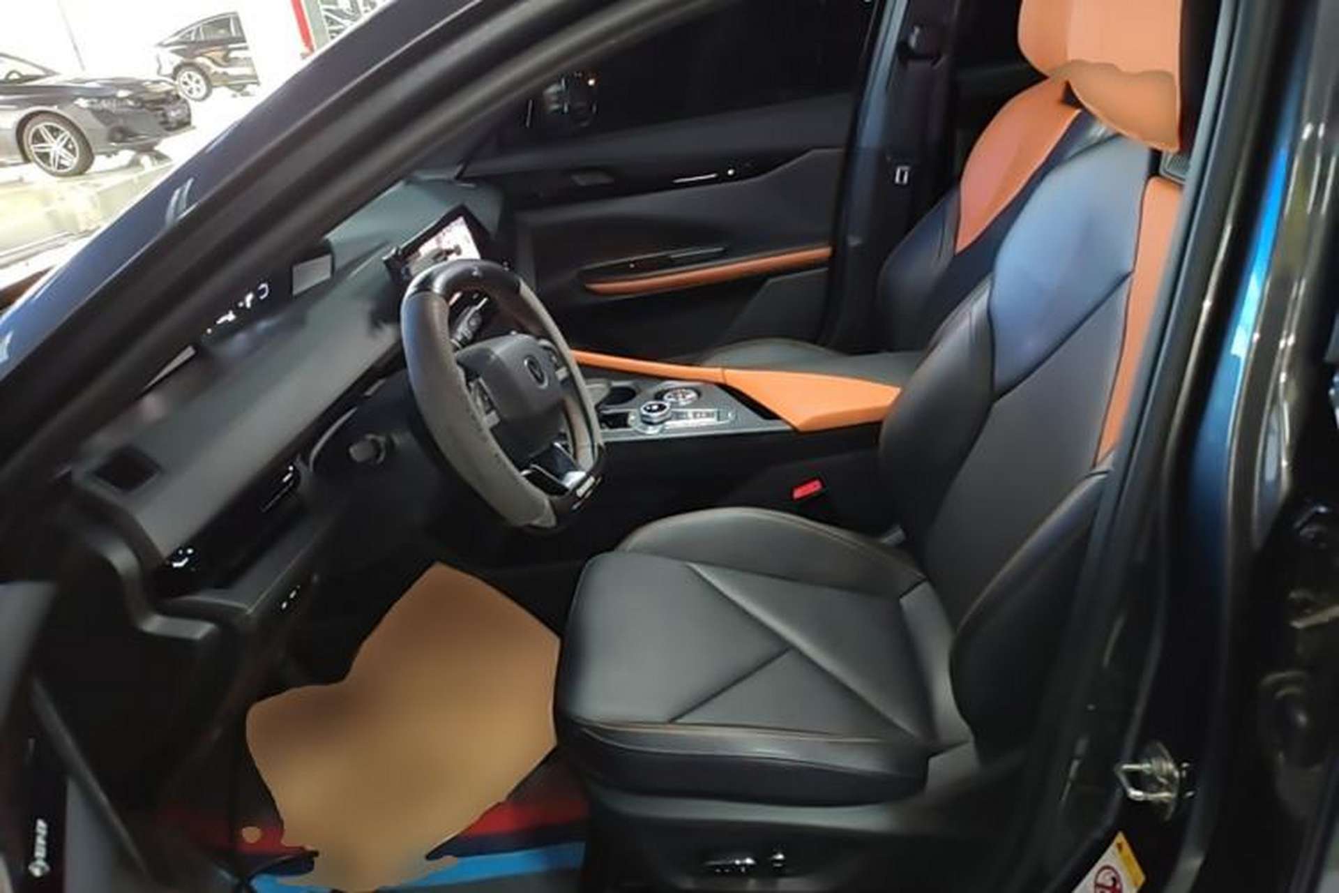 Used CHANGAN UNI-V iDD 2023 Zhidian iDD 1.5T 113km Smart & Fun Version (Rapid Edition) Left Front Seat