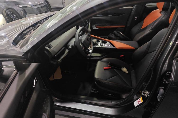 Used CHANGAN UNI-V iDD 2023 Zhidian iDD 1.5T 113km Smart & Fun Version (Rapid Edition) Left Front Seat