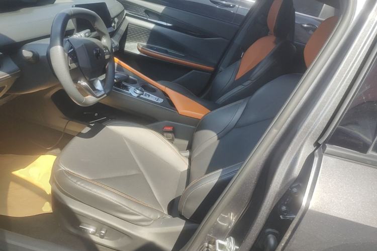 Used CHANGAN UNI-V iDD 2023 ZhiDian iDD 1.5T 113km Smart & Fun Version Left Front Seat