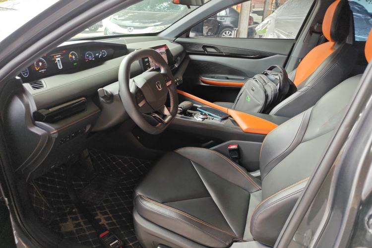 Used CHANGAN UNI-V iDD 2023 ZhiDian iDD 1.5T 113km Smart & Fun Version Left Front Seat