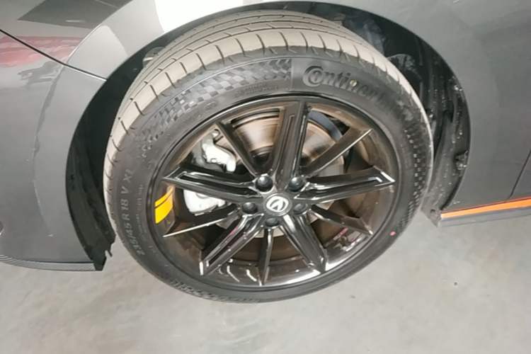 Used CHANGAN UNI-V iDD 2023 ZhiDian iDD 1.5T 113km Smart & Fun Version Left Front Wheel Hub