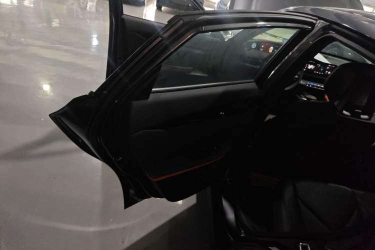 Used CHANGAN UNI-V iDD 2023 Zhidian iDD 1.5T 113km Smart & Fun Version (Rapid Edition) Left Rear Door Interior