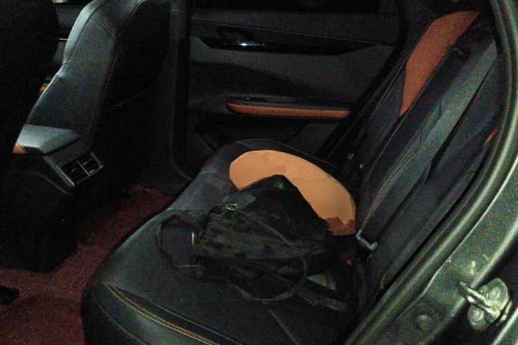 Used CHANGAN UNI-V iDD 2023 ZhiDian iDD 1.5T 113km ZhiKu Model Left Rear Seat