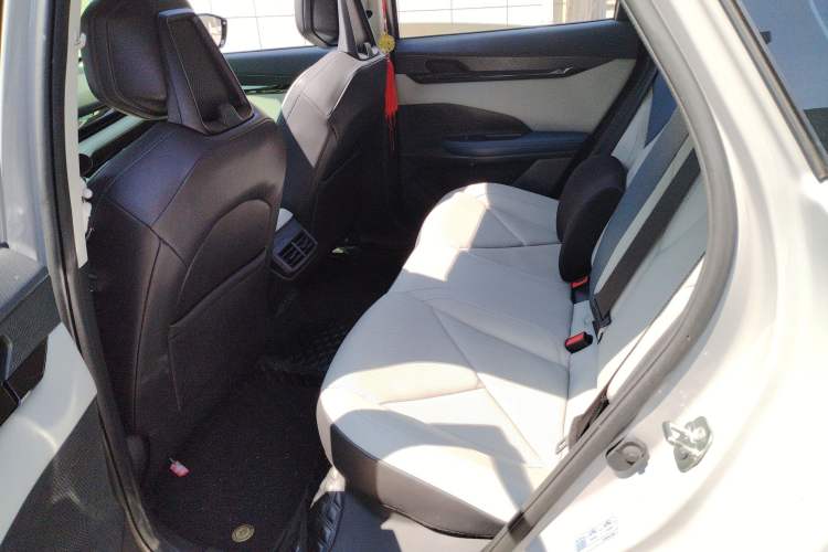 Used CHANGAN UNI-V iDD 2023 ZhiDian iDD 1.5T 113km Smart & Fun Version Left Rear Seat