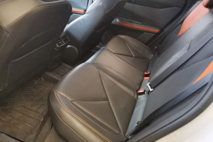 Used CHANGAN UNI-V iDD 2023 Zhidian iDD 1.5T 113km Smart & Fun Version (Rapid Edition) Left Rear Seat