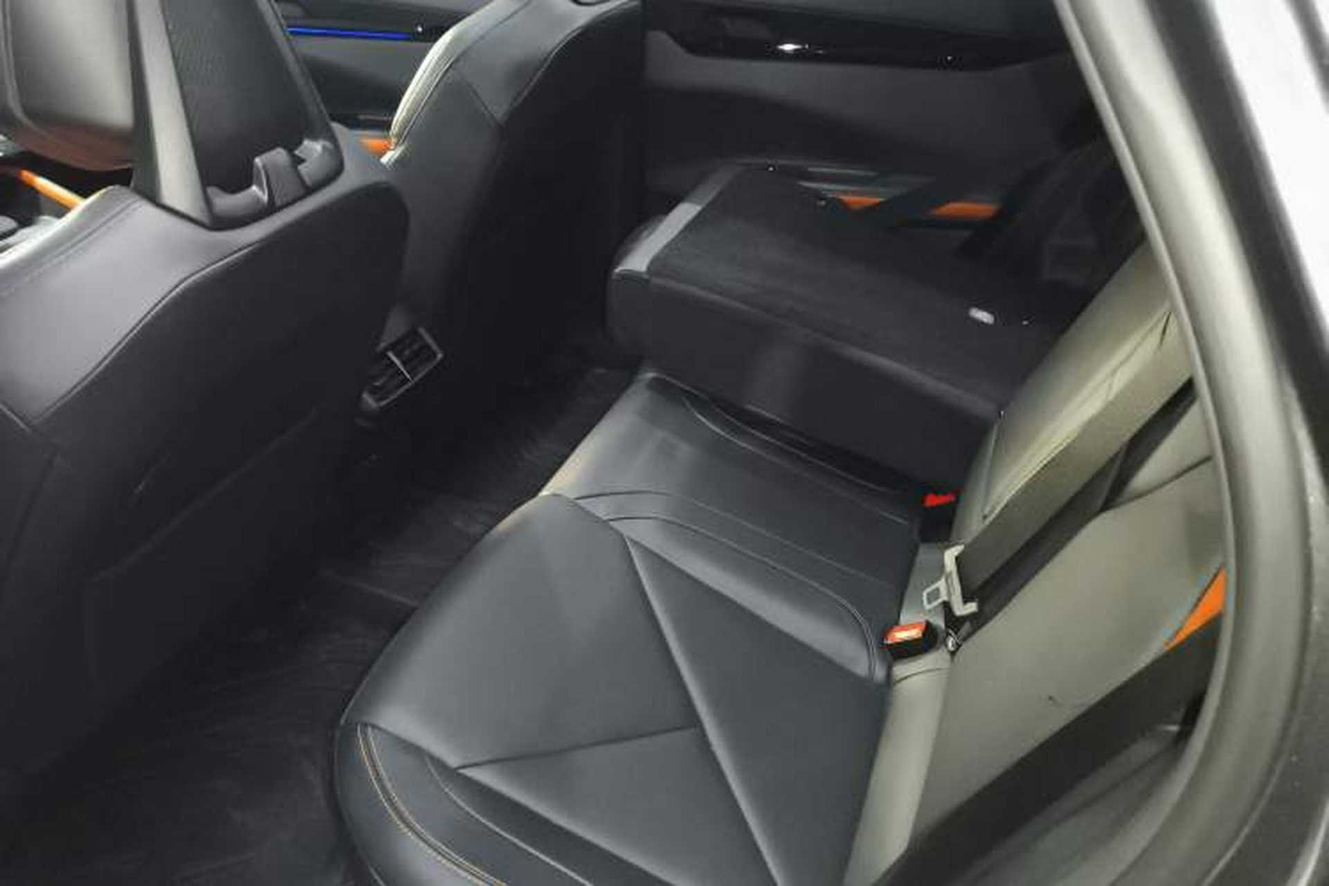 Used CHANGAN UNI-V iDD 2023 ZhiDian iDD 1.5T 113km ZhiKu Model Left Rear Seat