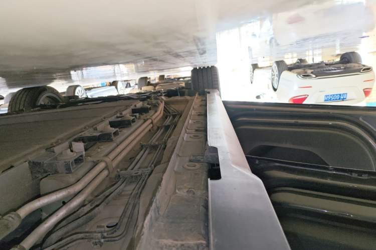 Used CHANGAN UNI-V iDD 2023 ZhiDian iDD 1.5T 113km Smart & Fun Version Left Side Sill
