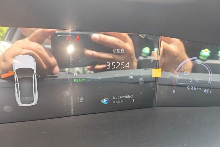 Used CHANGAN UNI-V iDD 2023 ZhiDian iDD 1.5T 113km ZhiKu Model Odometer Close Up